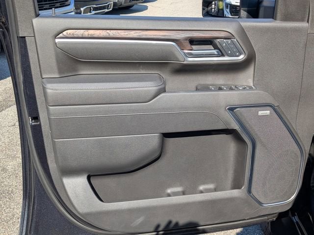 2025 GMC Sierra 2500HD SLT