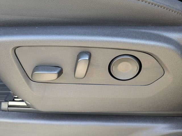 2025 GMC Sierra 2500HD SLT