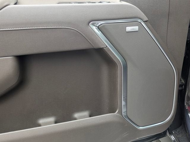 2025 GMC Sierra 3500 HD SLT