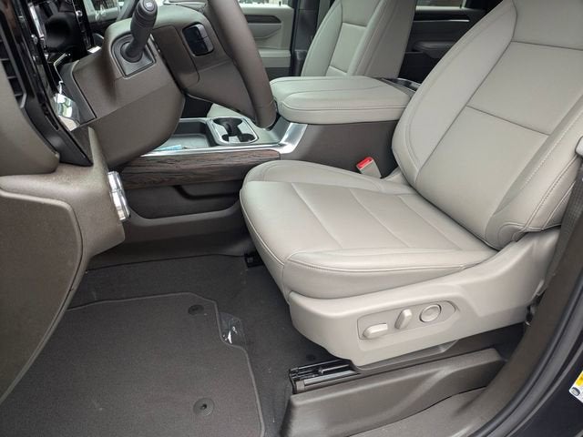 2025 GMC Sierra 3500 HD SLT