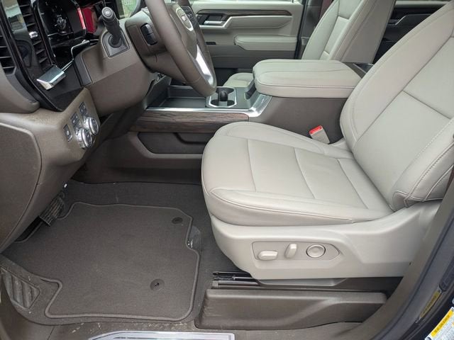 2025 GMC Sierra 3500 HD SLT