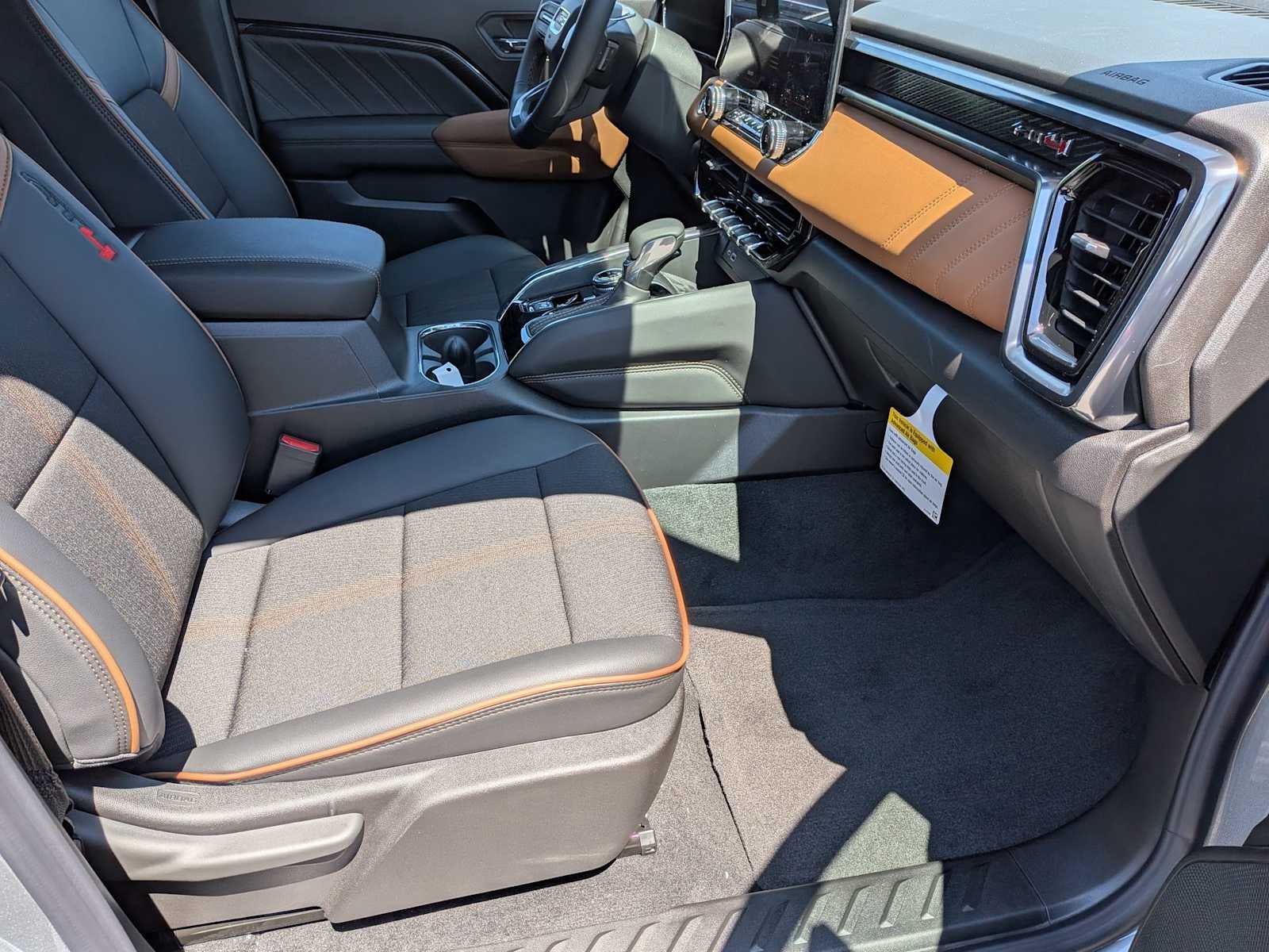 2026 GMC Canyon 4WD AT4