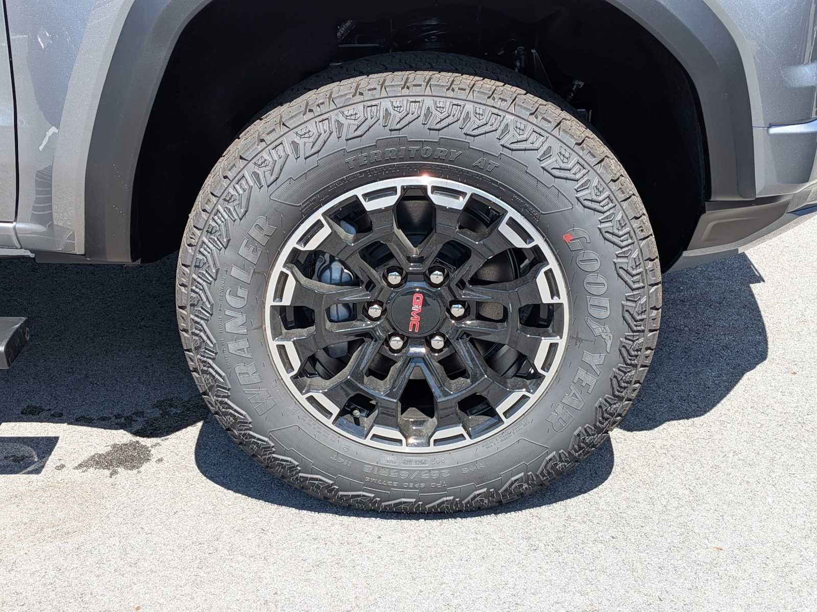2026 GMC Canyon 4WD AT4