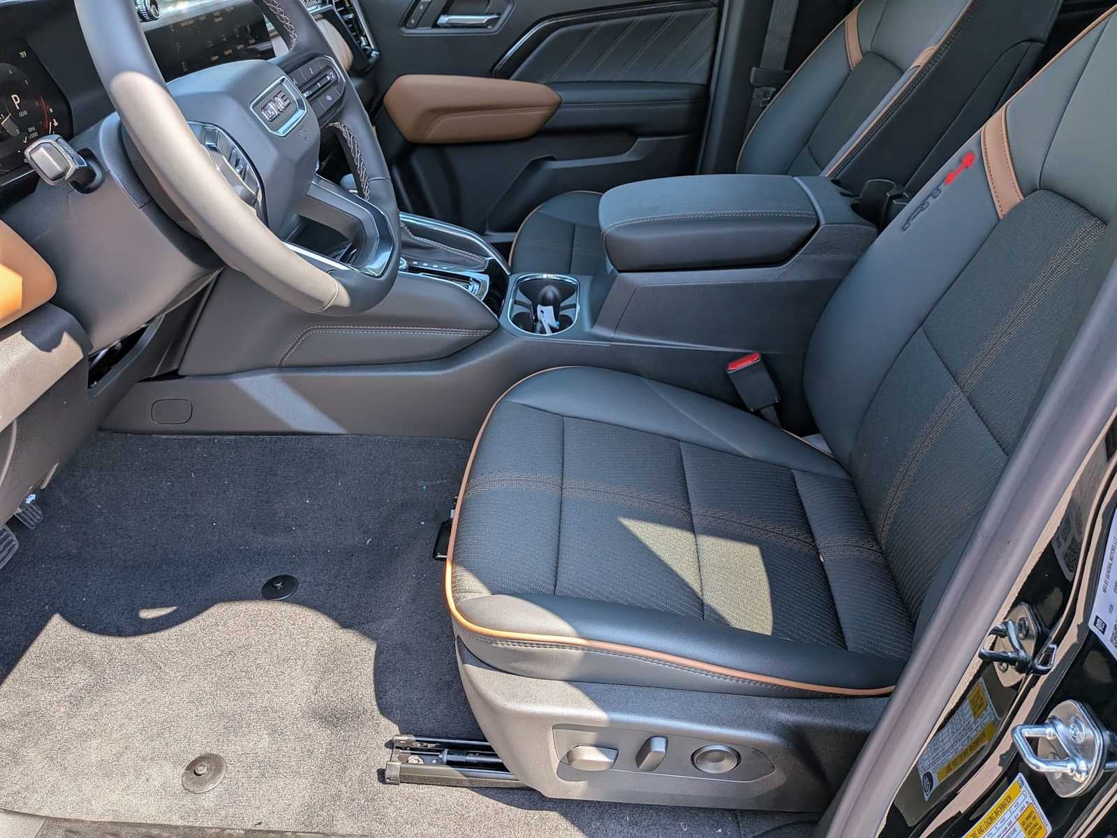 2026 GMC Canyon 4WD AT4