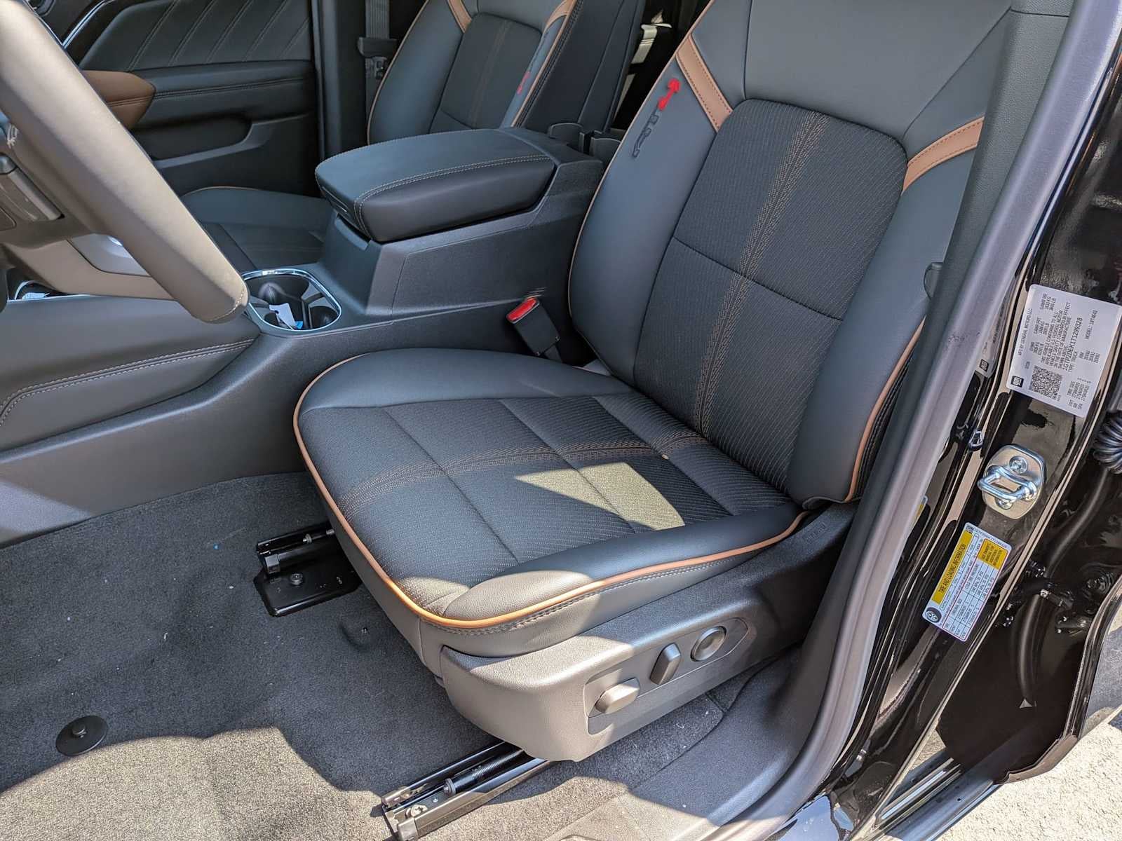 2026 GMC Canyon 4WD AT4