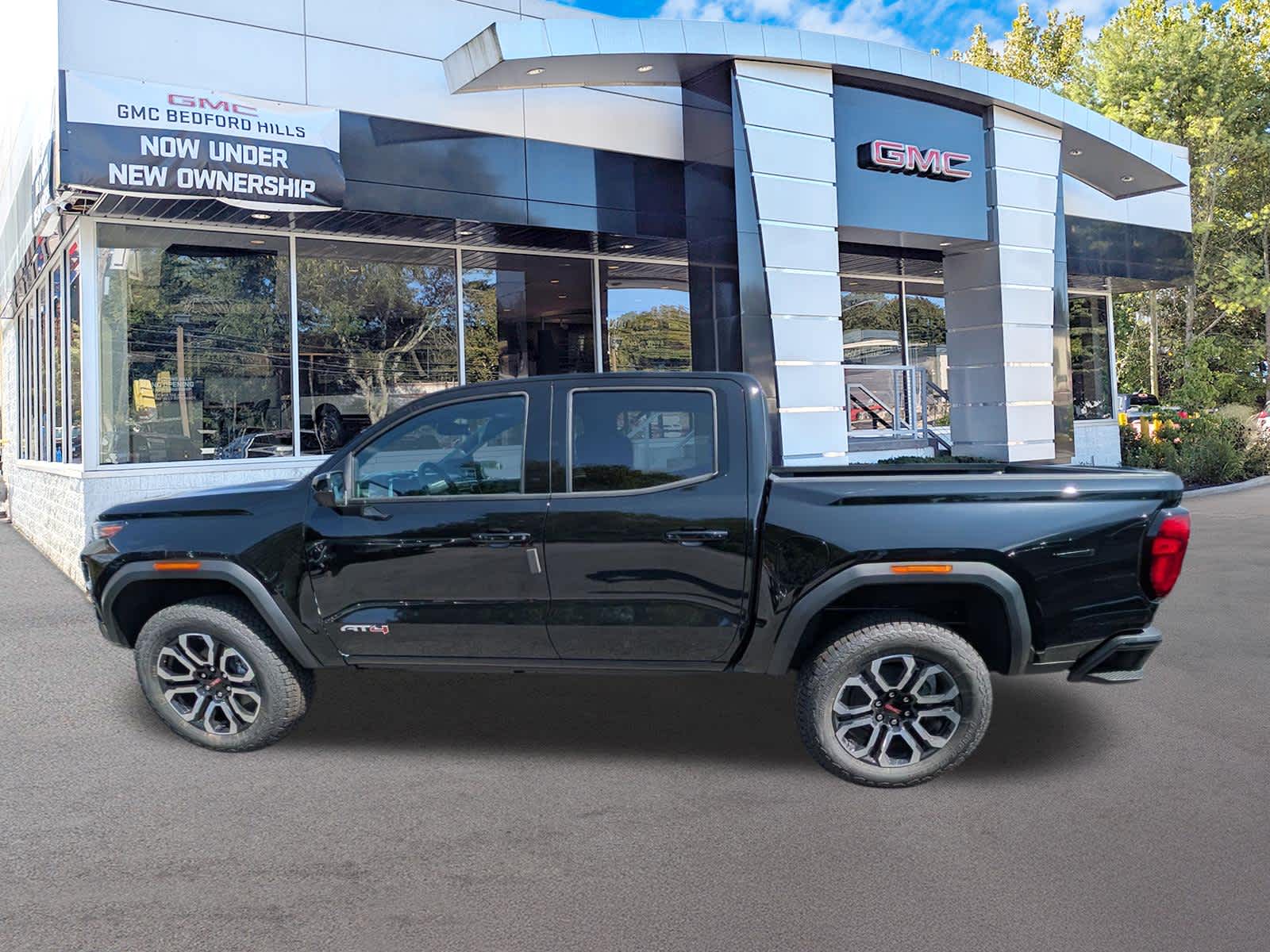 2026 GMC Canyon 4WD AT4