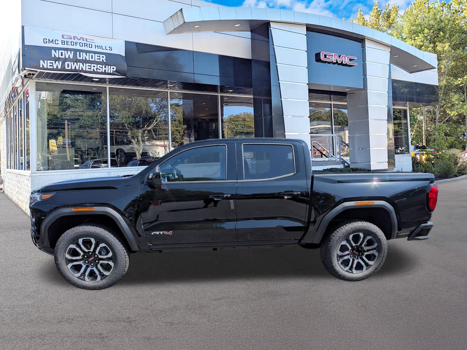 2026 GMC Canyon 4WD AT4