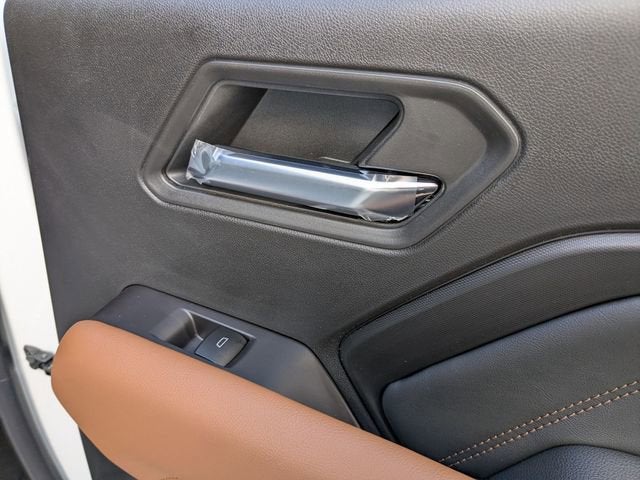 2026 GMC Canyon 4WD AT4