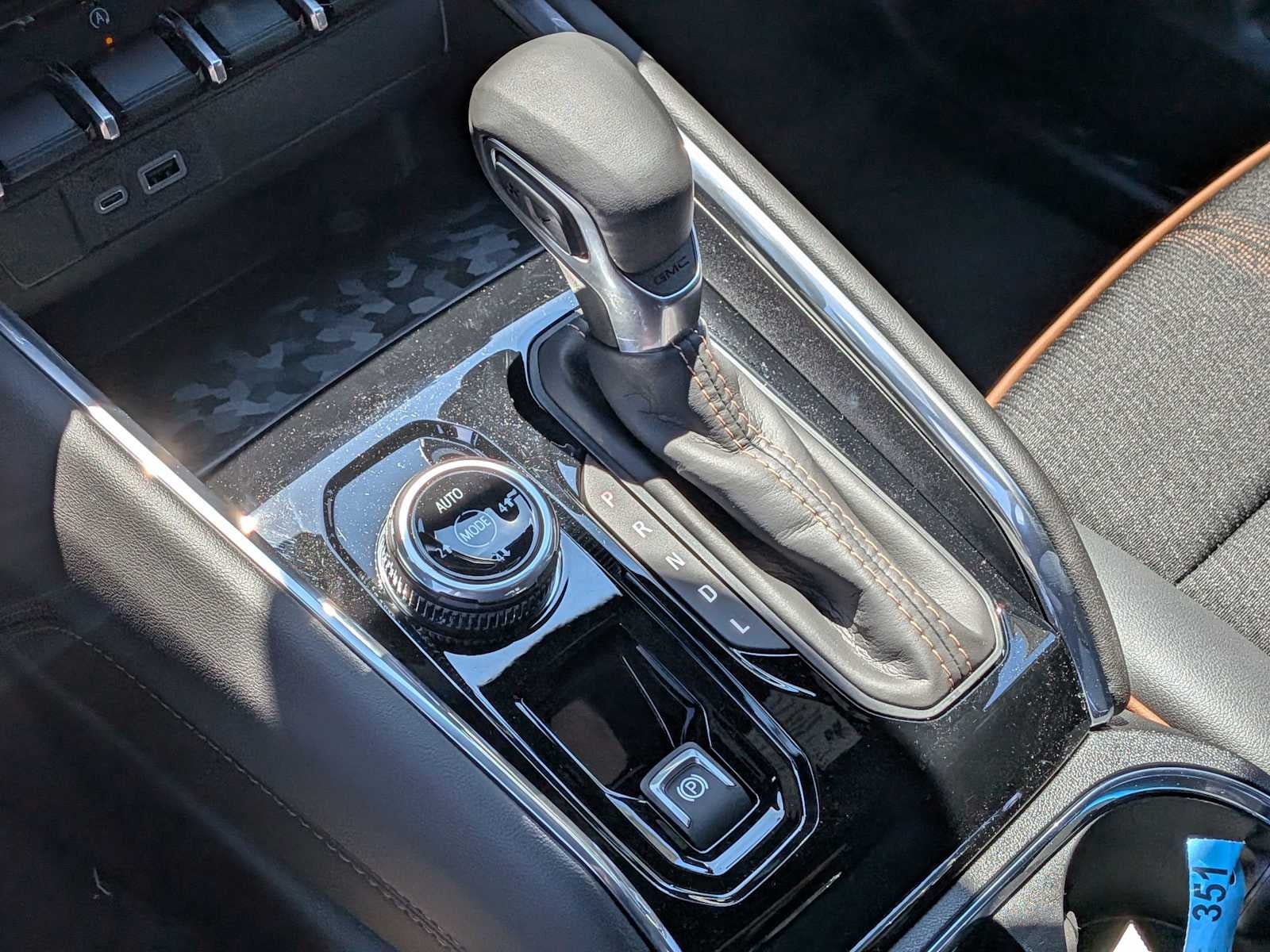 2026 GMC Canyon 4WD AT4