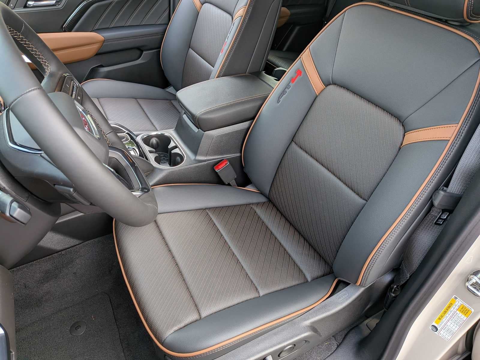 2026 GMC Canyon 4WD AT4