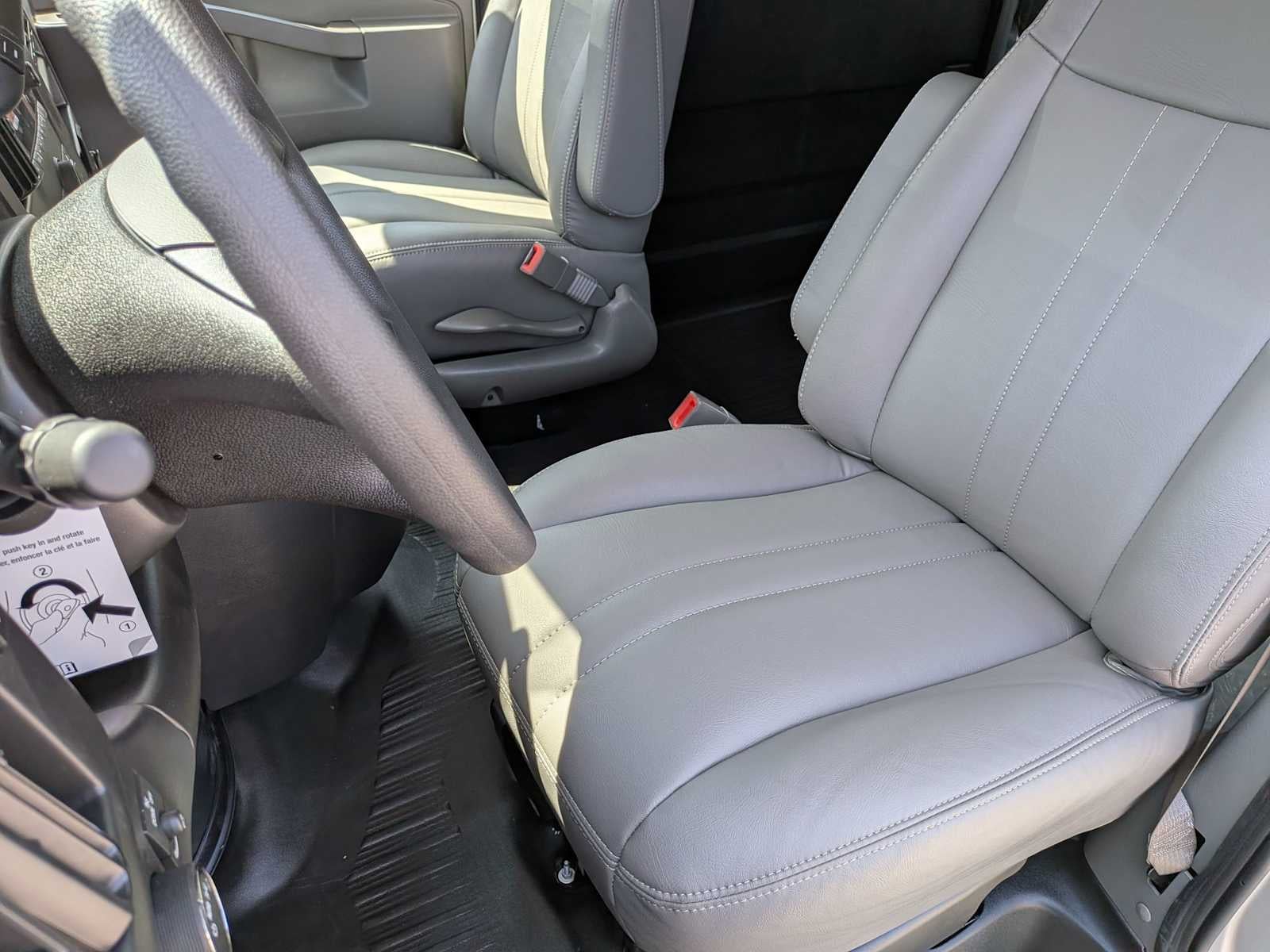 2026 GMC Savana Cargo Van RWD 2500 135"