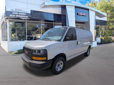 2026 GMC Savana Cargo Van RWD 2500 135"