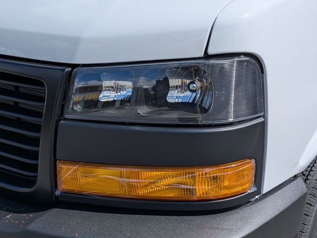 2025 GMC Savana Cargo Van RWD 2500 135"