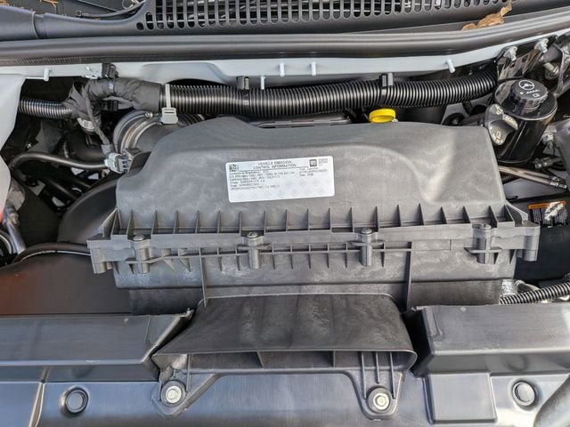 2025 GMC Savana Cargo Van RWD 2500 135"