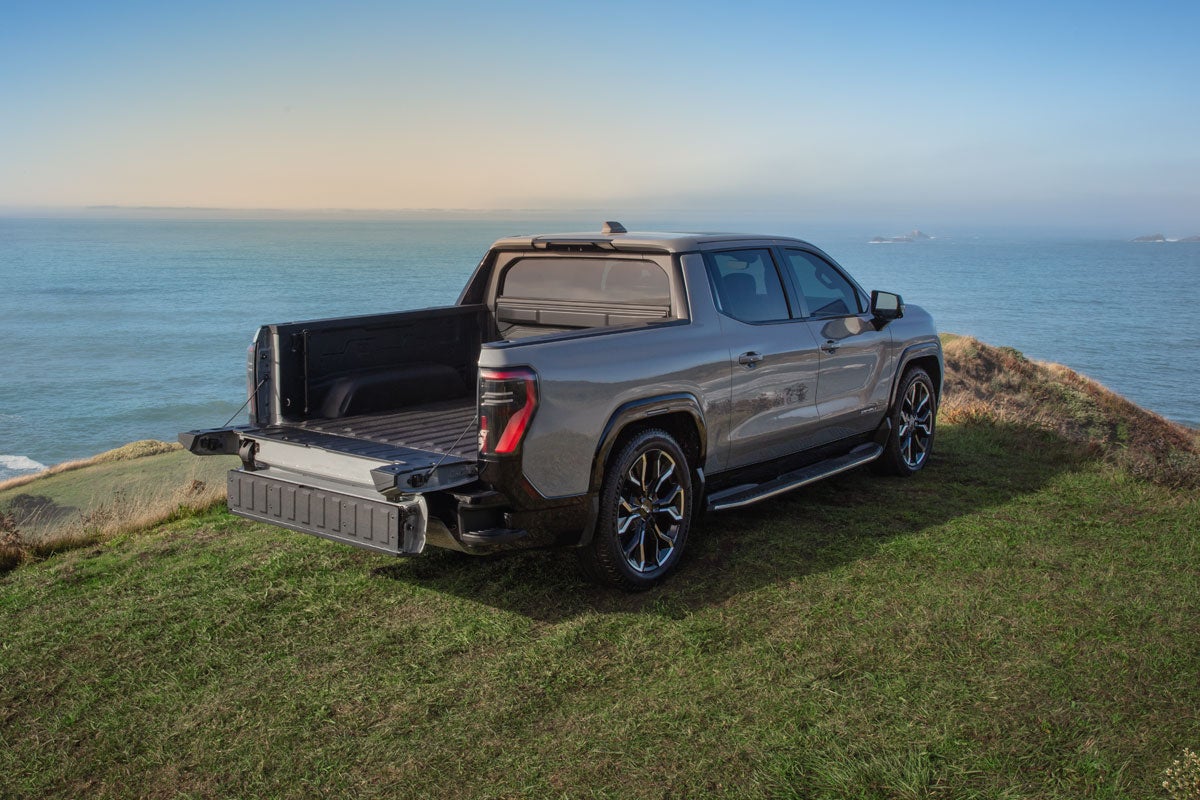 North Bay GMC in GREAT NECK NY